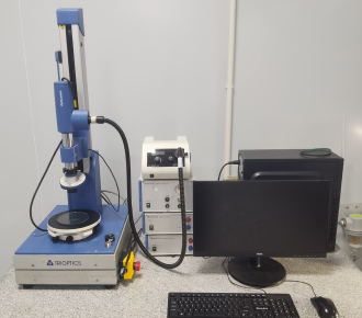 Optical eccentricity measuring instrument
